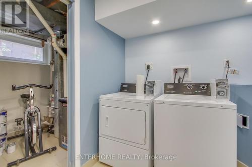 6 Wallbridge Court, Toronto, ON - Indoor Photo Showing Laundry Room