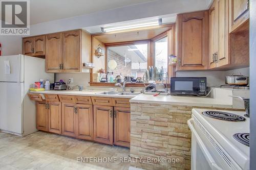 6 Wallbridge Court, Toronto, ON - Indoor Photo Showing Kitchen With Double Sink