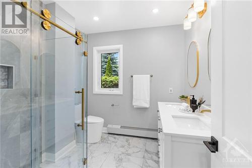 214 Island Park Drive, Ottawa, ON - Indoor Photo Showing Bathroom