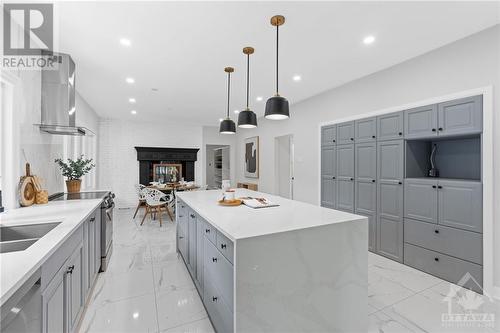 214 Island Park Drive, Ottawa, ON - Indoor Photo Showing Kitchen With Double Sink With Upgraded Kitchen