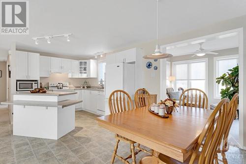 White, bright and light-filled - 2230 Tennyson Road, Perth, ON - Indoor