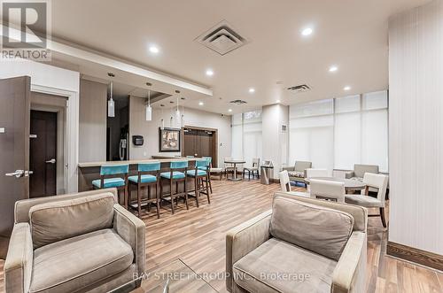 318 - 35 Hollywood Avenue, Toronto, ON - Indoor