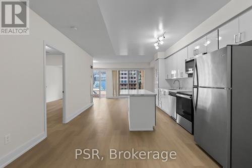 712 - 50 John Street, Toronto, ON - Indoor Photo Showing Kitchen