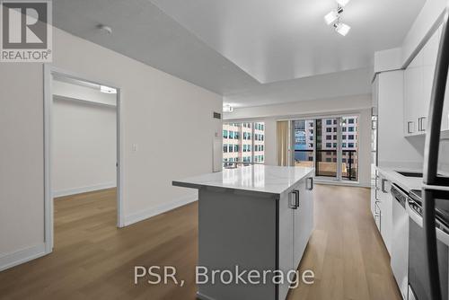 712 - 50 John Street, Toronto, ON - Indoor Photo Showing Kitchen