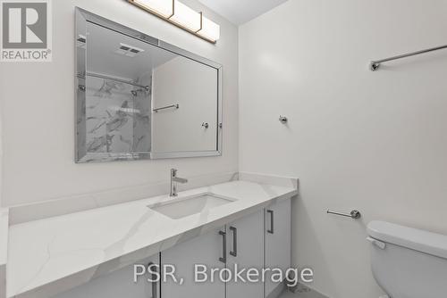 712 - 50 John Street, Toronto, ON - Indoor Photo Showing Bathroom