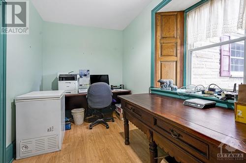 Spa's office - 1731 Beckwith 7Th Line, Carleton Place, ON - Indoor Photo Showing Office