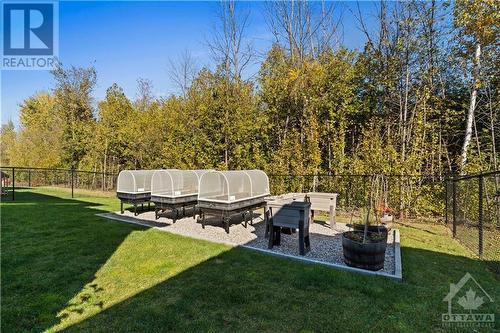 214 Blackhorse Drive, Ottawa, ON - Outdoor With Backyard