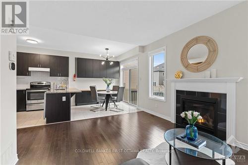 321 Meadowbreeze Drive, Ottawa, ON - Indoor Photo Showing Living Room With Fireplace