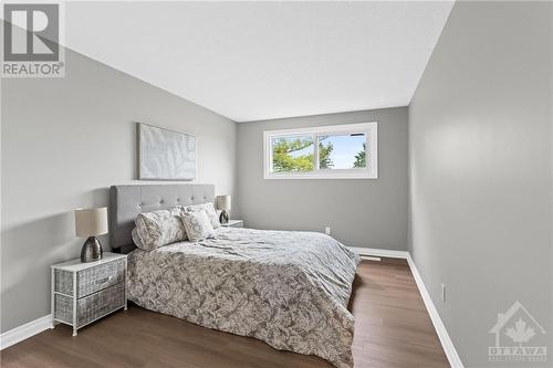 46 Newbury Avenue, Ottawa, ON - Indoor Photo Showing Bedroom