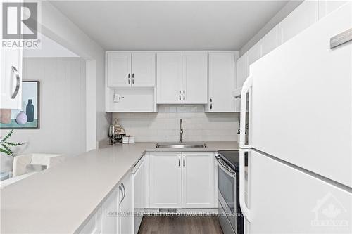 46 Newbury Avenue, Ottawa, ON - Indoor Photo Showing Kitchen