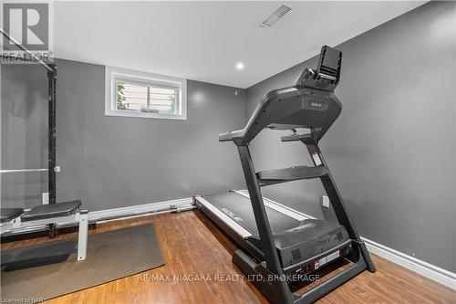 5 Draper Drive, St. Catharines, ON - Indoor Photo Showing Gym Room