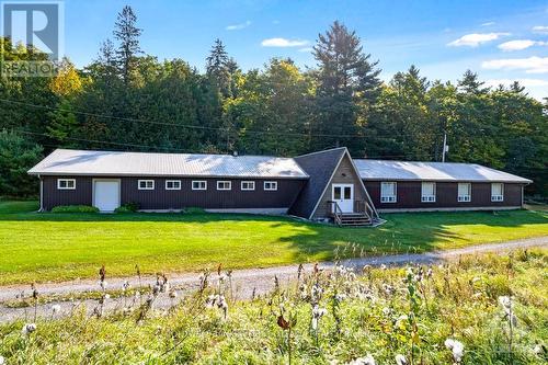 639 Loney Lake Road, Lanark Highlands, ON 