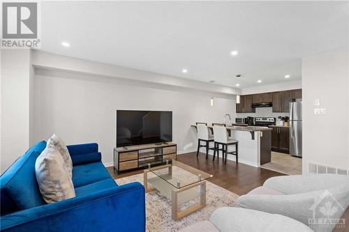 805 Element Private, Ottawa, ON - Indoor Photo Showing Living Room