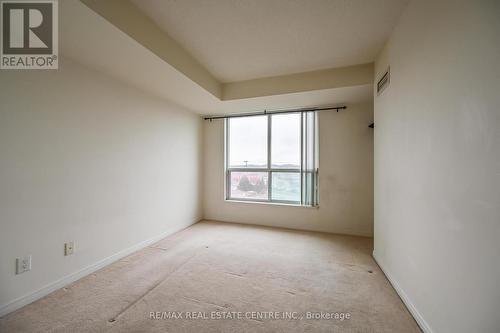 601 - 4850 Glen Erin Drive, Mississauga, ON - Indoor Photo Showing Other Room