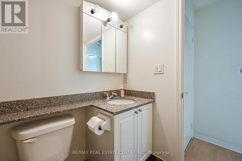 601 - 4850 Glen Erin Drive, Mississauga, ON - Indoor Photo Showing Bathroom