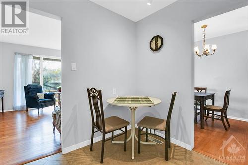 43 Harwick Crescent, Ottawa, ON - Indoor Photo Showing Dining Room