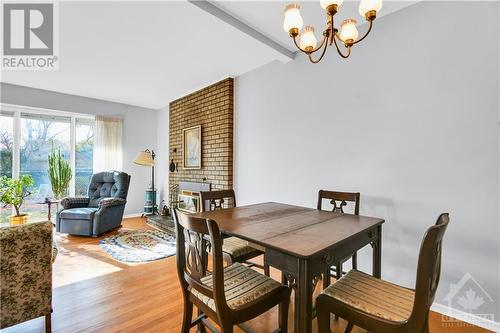 43 Harwick Crescent, Ottawa, ON - Indoor Photo Showing Dining Room