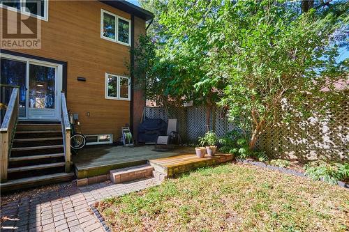 195 Huntridge Private, Ottawa, ON - Outdoor