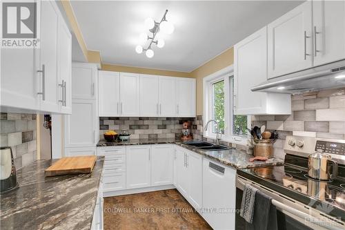 195 Huntridge, Ottawa, ON - Indoor Photo Showing Kitchen With Double Sink