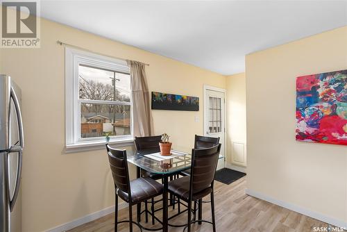 908 L Avenue S, Saskatoon, SK - Indoor Photo Showing Dining Room