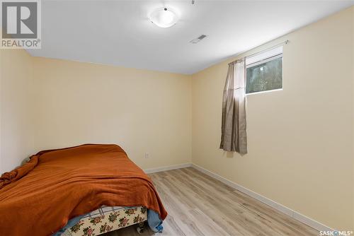 908 L Avenue S, Saskatoon, SK - Indoor Photo Showing Bedroom