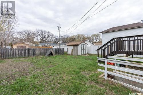 908 L Avenue S, Saskatoon, SK - Outdoor