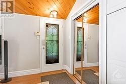 Door to side deck - 