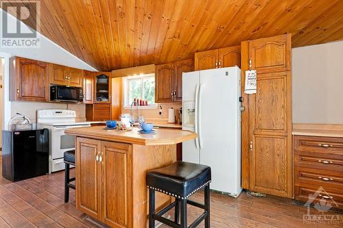 Island for prep area or enjoying morning coffee - 193 Pretties Island Road, Carleton Place, ON - Indoor Photo Showing Kitchen