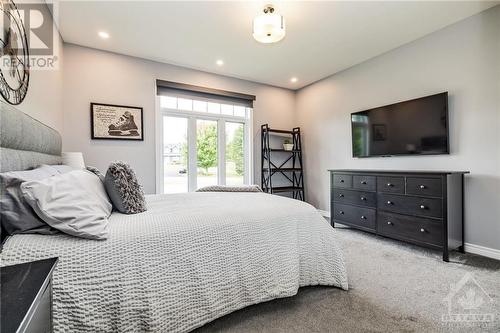 116 Lady Lochead Lane, Carp, ON - Indoor Photo Showing Bedroom