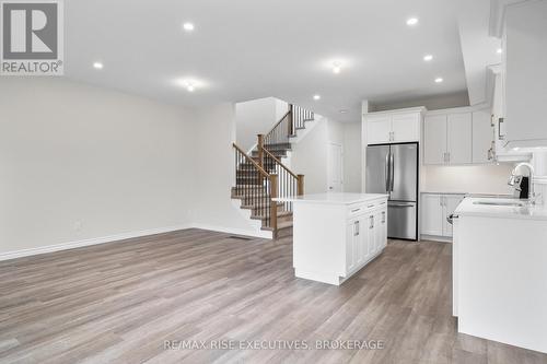 2699 Delmar Street, Kingston (City Northwest), ON - Indoor Photo Showing Kitchen With Upgraded Kitchen