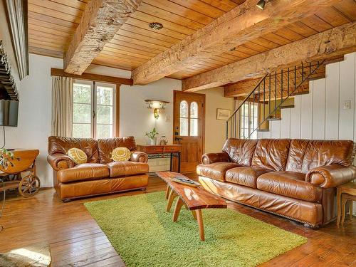 Salon - 138 Ch. Boyer, Saint-Sauveur, QC - Indoor Photo Showing Living Room