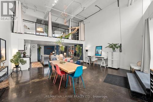 140 - 1173 Dundas Street E, Toronto, ON - Indoor Photo Showing Dining Room