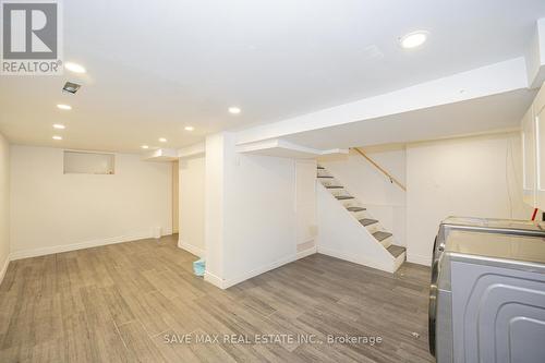 483 Cannon Street E, Hamilton, ON - Indoor Photo Showing Laundry Room