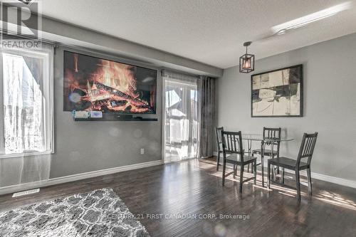 743 Guiness Way, London, ON - Indoor Photo Showing Dining Room