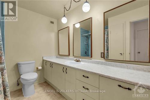 1007 - 2951 Riverside Drive, Ottawa, ON - Indoor Photo Showing Bathroom