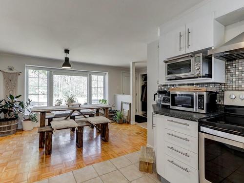 Kitchen - 35 Tsse Legault, Grenville-Sur-La-Rouge, QC - Indoor