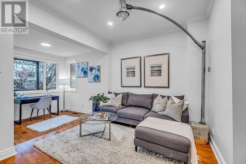 304 Withrow Avenue, Toronto, ON - Indoor Photo Showing Living Room