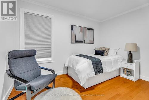 304 Withrow Avenue, Toronto, ON - Indoor Photo Showing Bedroom