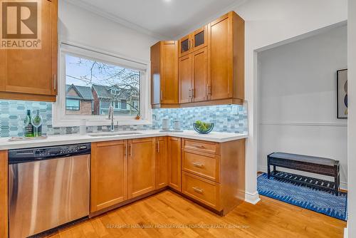 304 Withrow Avenue, Toronto, ON - Indoor Photo Showing Kitchen