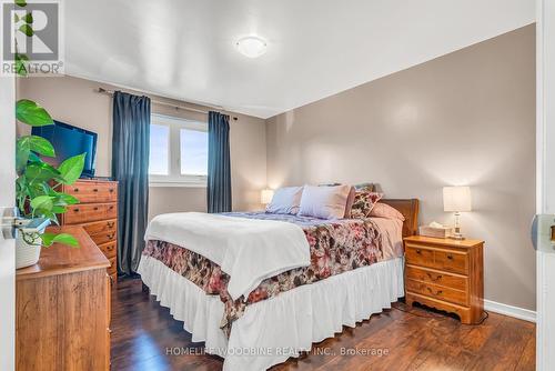 2 Buttercup Court, Toronto, ON - Indoor Photo Showing Bedroom