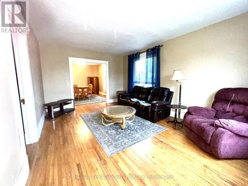 70 Cross Street, Port Colborne (875 - Killaly East), ON - Indoor Photo Showing Living Room