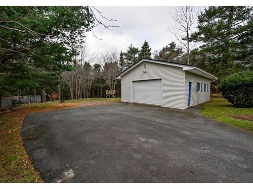 33 Carleton Drive, Lake Echo, NS 