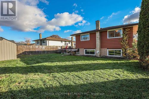 30 Rolling Acres Drive, Welland, ON - Outdoor