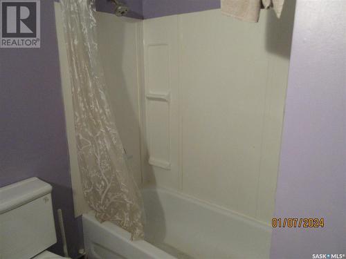 59 Andre Avenue, Regina, SK - Indoor Photo Showing Bathroom