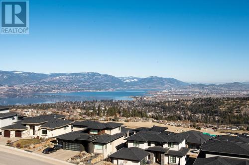 1018 Emslie Street, Kelowna, BC - Outdoor With Body Of Water With View