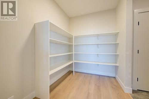 1018 Emslie Street, Kelowna, BC - Indoor With Storage