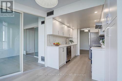 1410 - 30 Thunder Grove, Toronto, ON - Indoor Photo Showing Kitchen