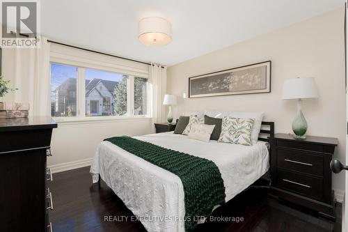 9 Hazelbury Drive, King, ON - Indoor Photo Showing Bedroom