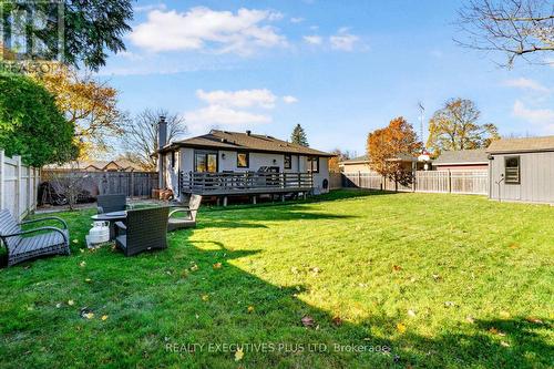 9 Hazelbury Drive, King, ON - Outdoor With Deck Patio Veranda