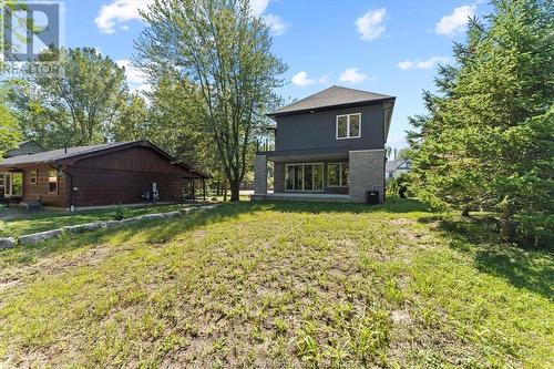 150 Lakewood Drive, Amherstburg, ON - Outdoor